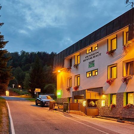 Pension & Restaurace Zeleny Mlyn Žacléř Eksteriør billede