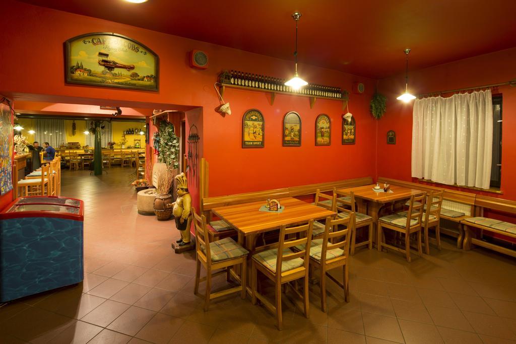 Pension & Restaurace Zeleny Mlyn Žacléř Eksteriør billede