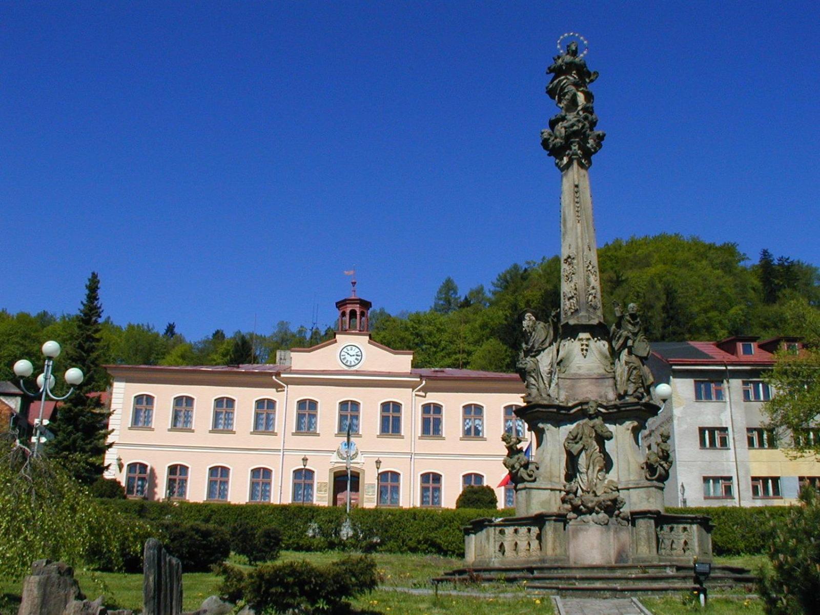 Pension & Restaurace Zeleny Mlyn Žacléř Eksteriør billede